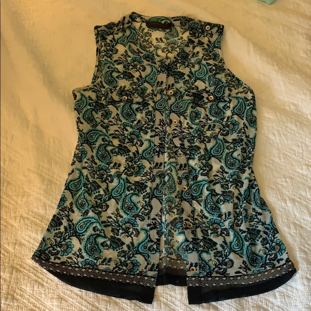 The Limited button sleeveless blouse